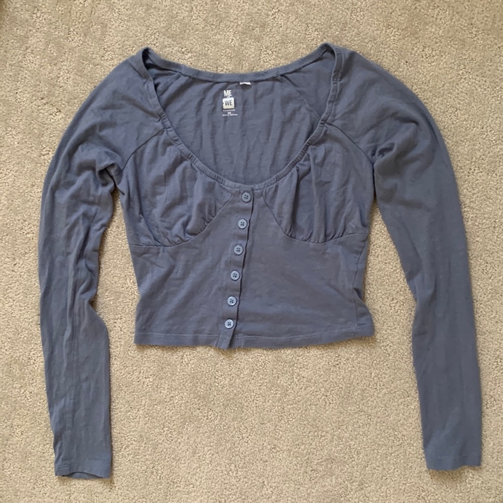Blue long sleeve crop top (XS)